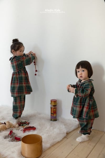 ALADIN22｜(75cm-114cm) 聖誕格紋蕾絲家居套裝9