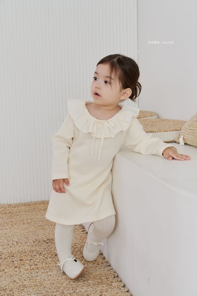 bebe nine33 (65cm-115cm) 3色荷葉摺邊洋裝8