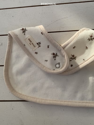 Bebe holic18｜(3m-18m) 碎花天鵝絨圍兜9