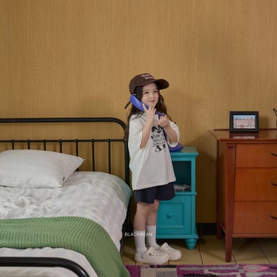 BEAN18｜(65-120cm) 看書兔兔上衣16