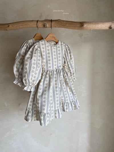 Anne Shirley14｜(1y-5y) 1色春日花卉滾邊洋裝5