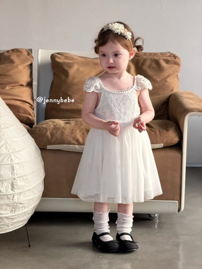 JE729｜(80-110cm) 白天鵝壓紋薄紗洋裝9