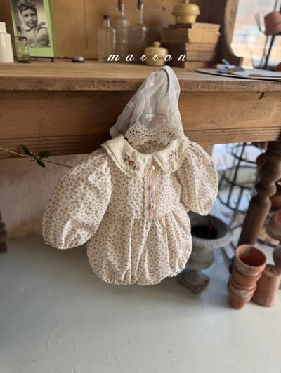 Marron29｜(3m-18m) 花卉刺繡碎花包屁衣8