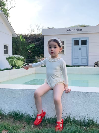 JE30｜(73-130cm) 蕾絲花邊防曬50+泳衣-長袖4