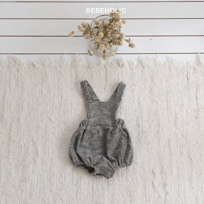 Bebe holic11｜(3m-18m) 燈芯絨花紋吊帶包屁衣9