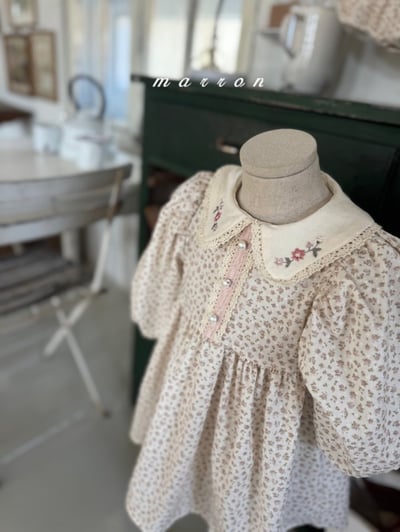 Marron22｜(1y-6y) 花卉刺繡碎花洋裝7