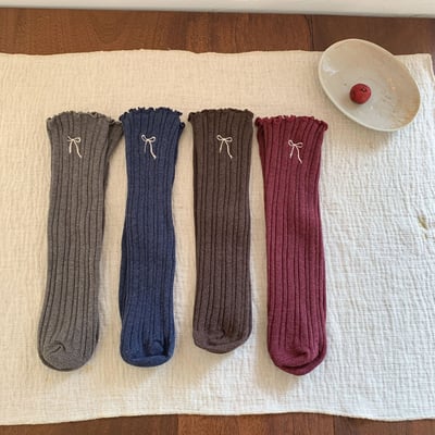 (free) 蝴蝶結刺繡無跟襪3