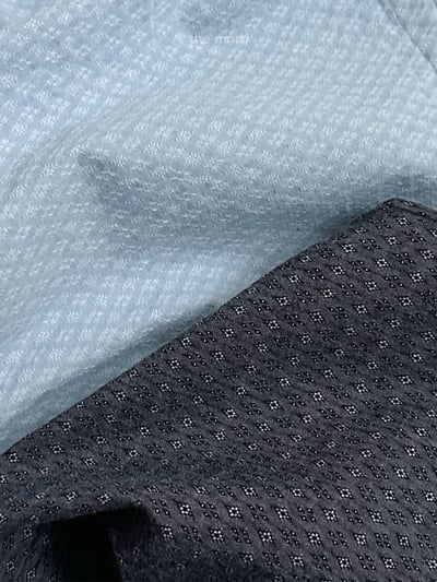 MiniRobe07｜(70-110) 壓紋開岔背心2