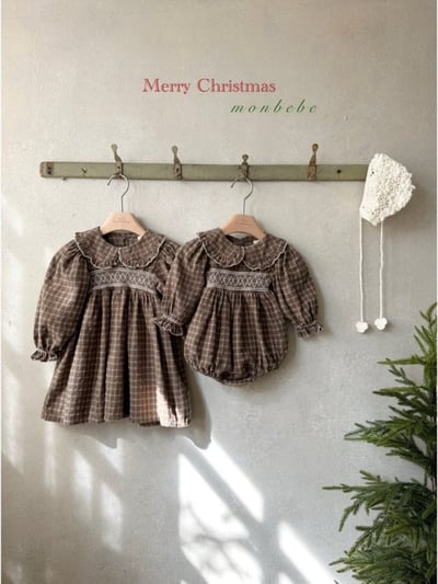 MONBEBE56｜(1y-8y) 荷葉領縮口袖格紋洋裝9
