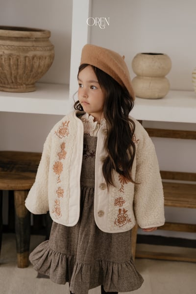 OREN42｜(85-120cm) 復古花卉刺繡羊羔絨外套15