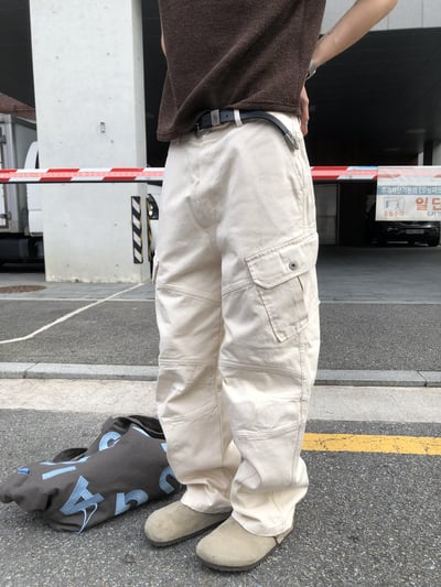 高級休閒感 雙層縫線 斜線造型 直筒微寬 工裝褲 - 3C1