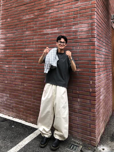 幹練率性 高檔蓬感木 寬版 鬆緊帶 工裝褲 - 3C18