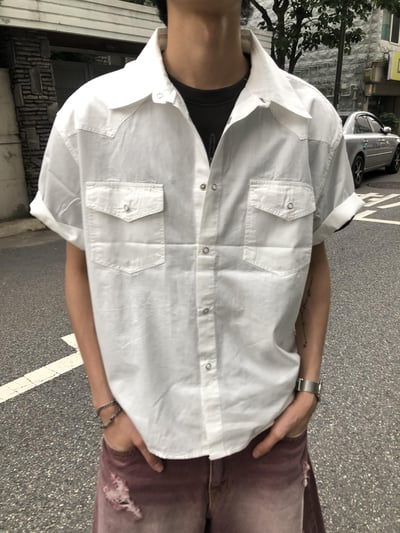 韓系型男 俐落線條 薄款 短袖 襯衫 - 4C9
