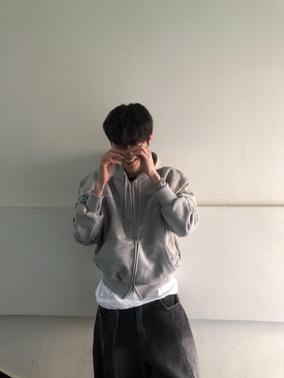 高級棉 銀河星形卯釘 指套 短版 連帽外套 - 3C20