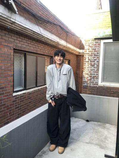 文藝鈕扣 降落傘抓皺 寬版 鬆緊帶 牛仔褲 (set-up) - 2C20