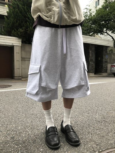 立體大口袋 膝蓋抓皺 8分 休閒 棉短褲 - 3C7