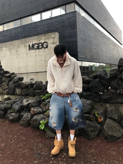 786 破壞水洗 復古渲染 百慕達 牛仔短褲 - 1C14