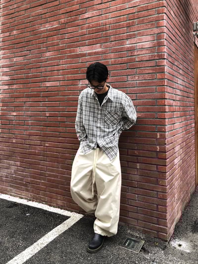 幹練率性 高檔蓬感木 寬版 鬆緊帶 工裝褲 - 3C11