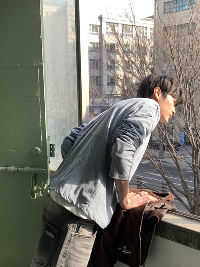 休閒亨利領 懶人層疊配色 素面 薄長袖 - 4C20