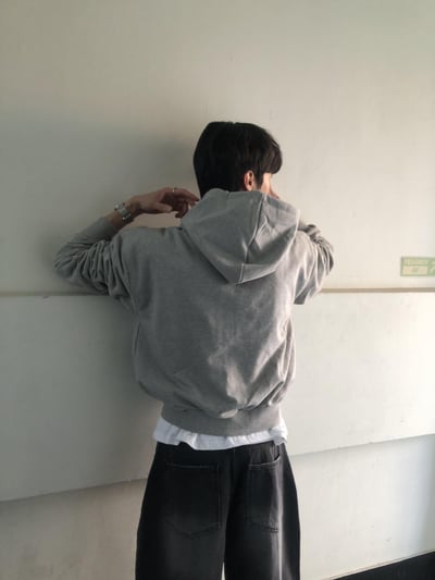 高級棉 銀河星形卯釘 指套 短版 連帽外套 - 3C8