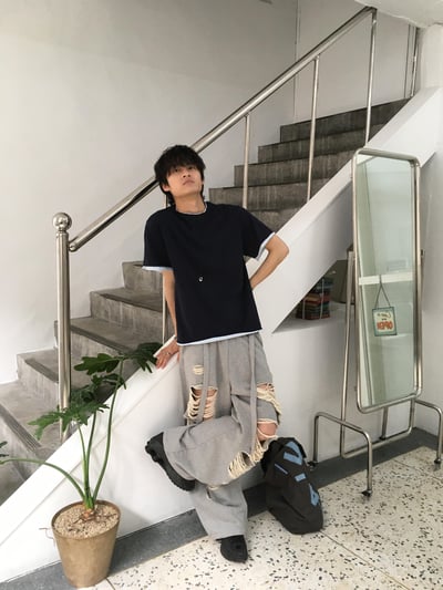 街頭鬆弛感 刷破設計 寬鬆 弧形棉褲  - 2C15