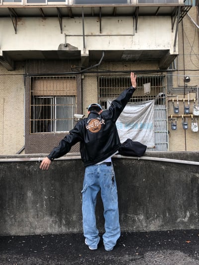 (咖色,黑色現貨) Hard Rock 絨毛刺繡 皮革外套 - 2C9