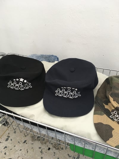 街頭風 五星 紙片人 高檔刺繡 藥盒帽 - 3C10