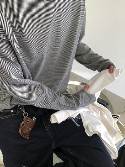 高質感 休閒風 細條紋 層疊穿搭 指套 長袖 - 4C6