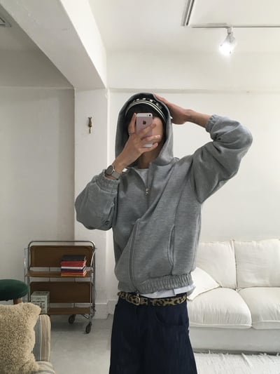 彎曲修身 高檔空氣棉 短版 素面 連帽外套 - 2C17