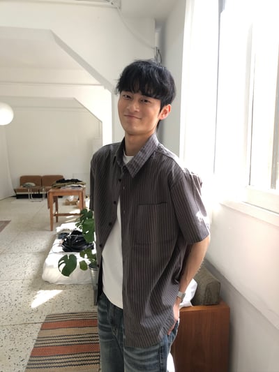 夏日涼感 復古條紋 微短版 短袖襯衫 - 2C2