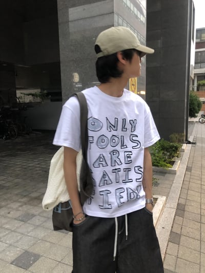 韓系可愛街頭 塗鴉印刷 短版上衣 - 2C10