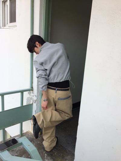 半高開V領 鈕扣 短版 華夫格 指套 薄長袖 - 3C19