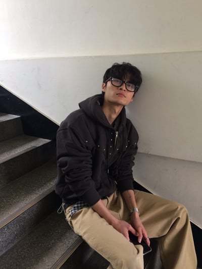 高級棉 銀河星形卯釘 指套 短版 連帽外套 - 3C17