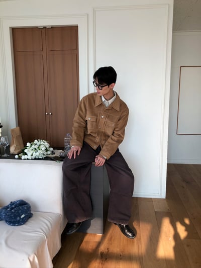 歐美經典款 美拉德 麂皮 微短版 皮夾克 - 4C14