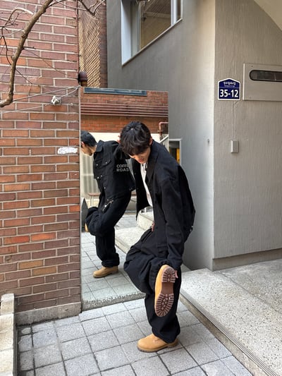 文藝鈕扣 微短版 機車飆仔 牛仔外套 (set-up) - 2C17