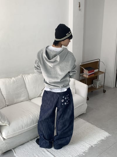 雲朵刺繡 渲染設計 牛仔寬褲 - 2C9