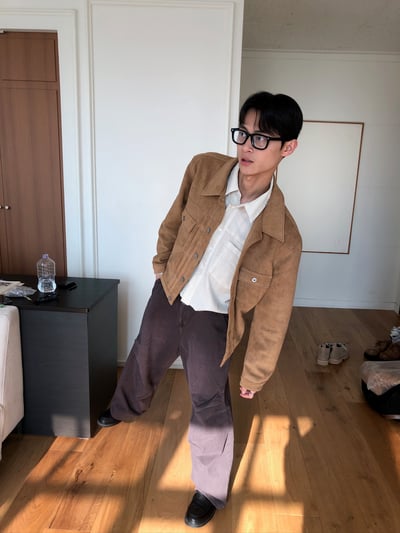 歐美經典款 美拉德 麂皮 微短版 皮夾克 - 4C9