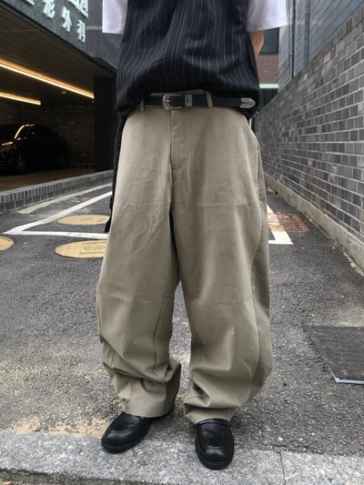 ASH 街頭休閒 特殊曲線 長版 寬褲 - 2C5