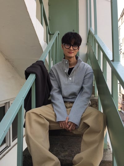 半高開V領 鈕扣 短版 華夫格 指套 薄長袖 - 3C12