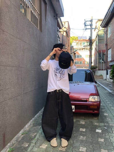 背影殺手 高檔縫線 鬆緊帶 寬版 牛仔長褲 - 3C25