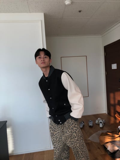 街頭指標 雙層褶皺 俐落線條 豹紋 寬褲 - 3C11