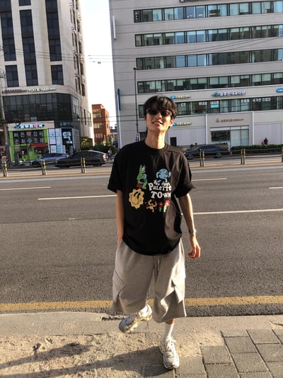美式街頭彩繪 帥氣可愛風 寬版短袖 - 2C15