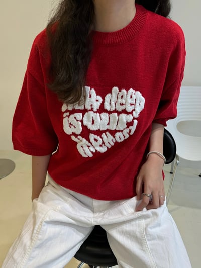 (白色現貨) (UNISEX) 愛心短版 針織衫 - 4C2