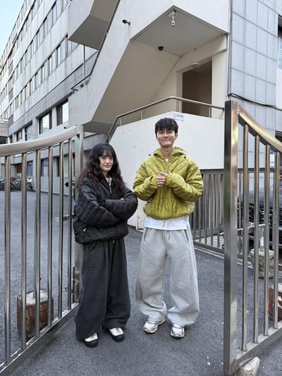 俐落曲線 輕量短版 羽絨外套 - 3C15