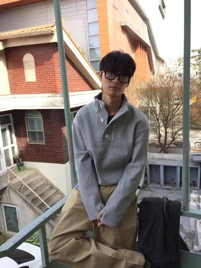 半高開V領 鈕扣 短版 華夫格 指套 薄長袖 - 3C21