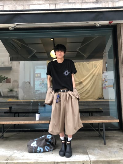 放射線條刺繡  細節點綴 百搭短袖 - 2C9