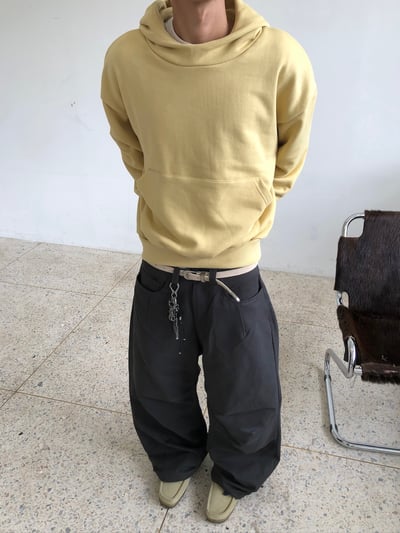 極簡俐落 天然牛皮 麂皮 乳白皮帶 - 1C4