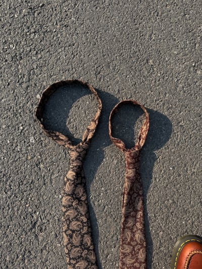 文藝復興 花雕紋 復古領帶 - 2C10