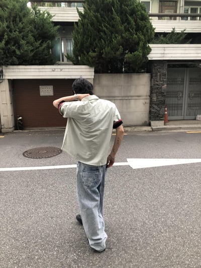 韓系型男 俐落線條 薄款 短袖 襯衫 - 4C10