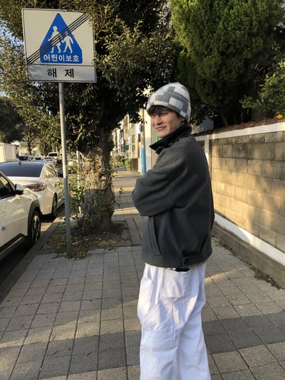 歐美經典 立領皮革 俐落修身 短版大衣 - 2C6